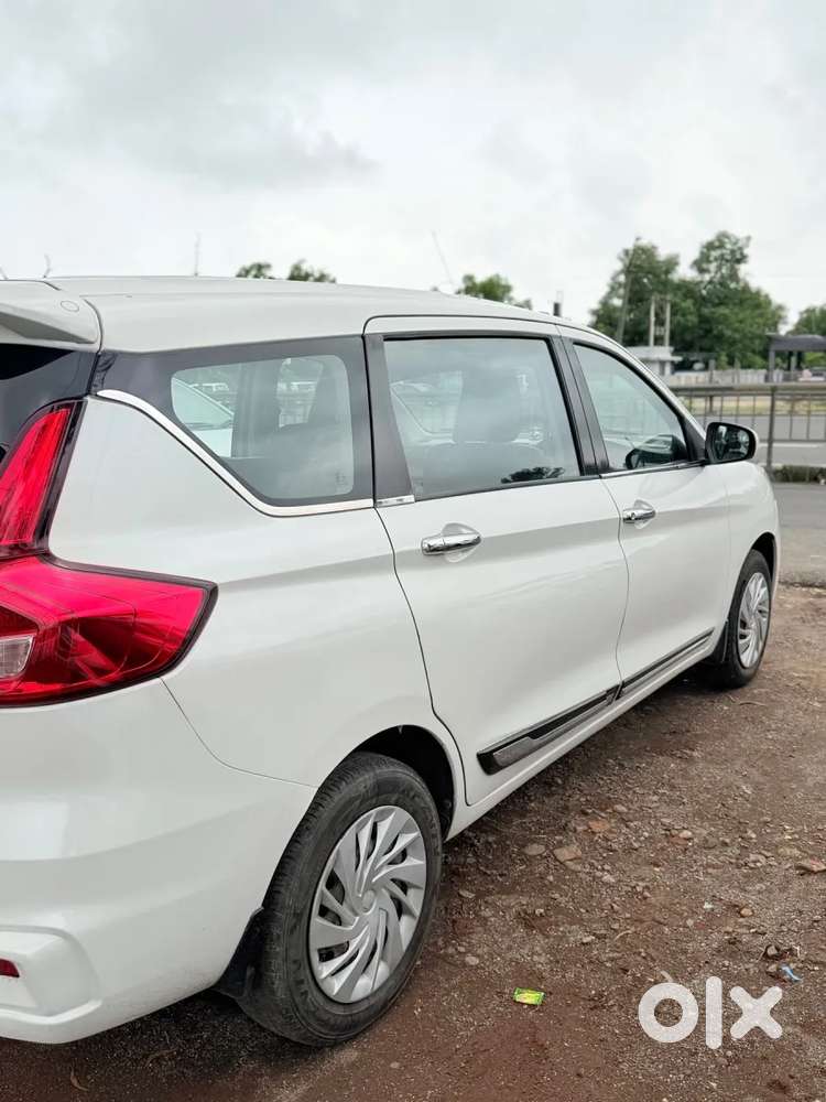 Maruti Suzuki Ertiga Vxi Cng, 2022, Cng & Hybrids