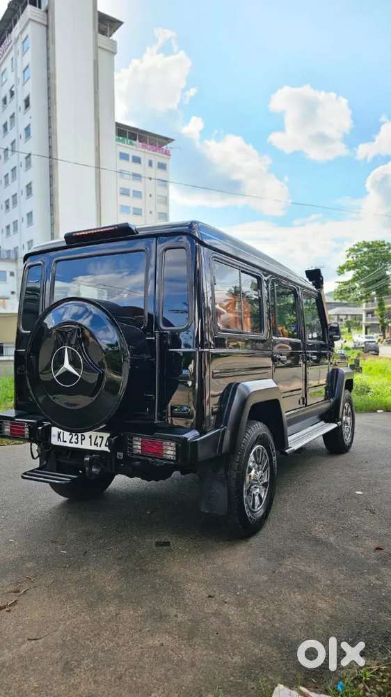 2017 Model Force Gurkha 9 Seater
