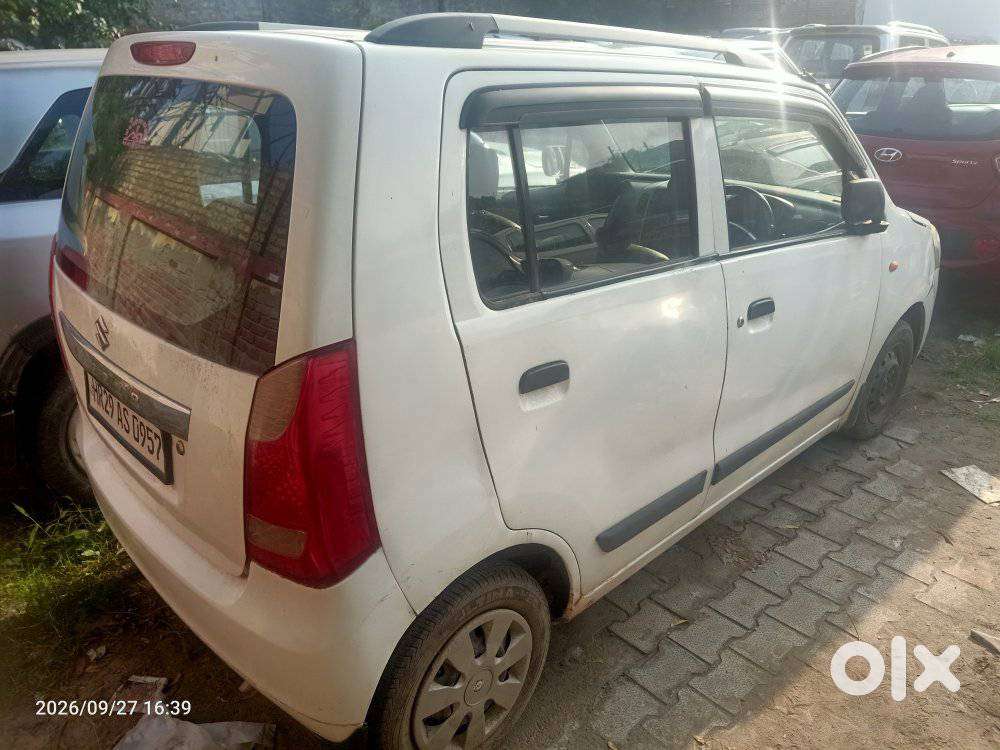 Maruti Suzuki Wagon R Lxi Cng Optional, 2018, Cng & Hybrids