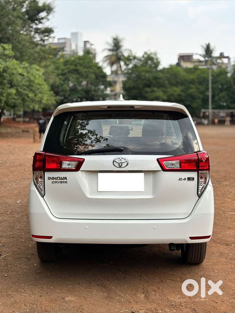 Toyota Innova Crysta 2.4 G Mt 8s, 2017, Diesel