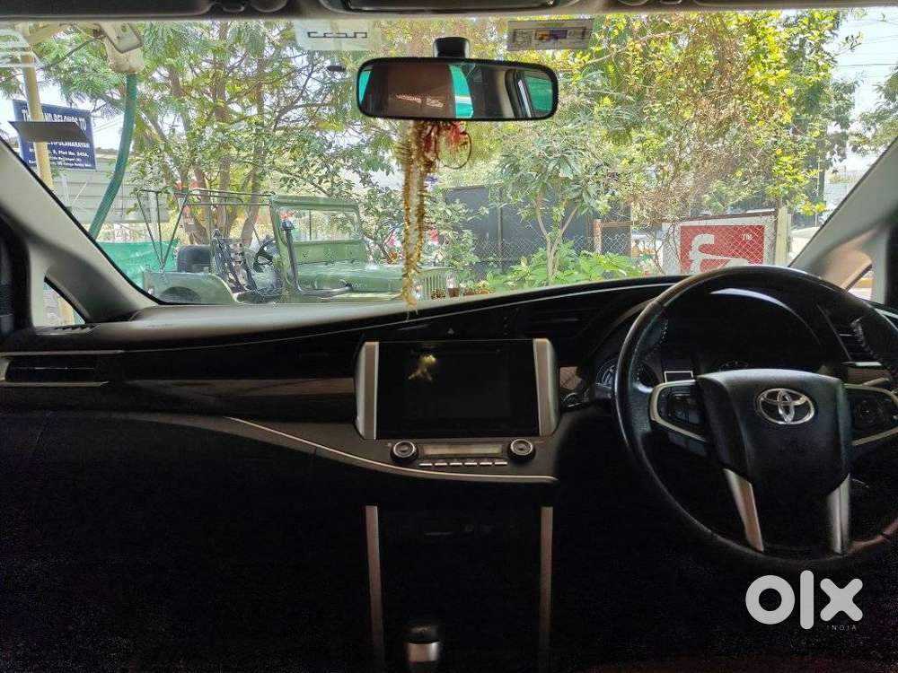 Toyota Innova Crysta 2.8 Zx At, 2017, Diesel