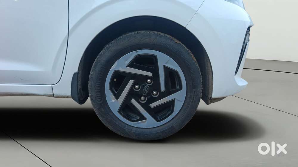 Hyundai Aura [2023-ongoing] 1.2 S Petrol Manual, 2024, Petrol