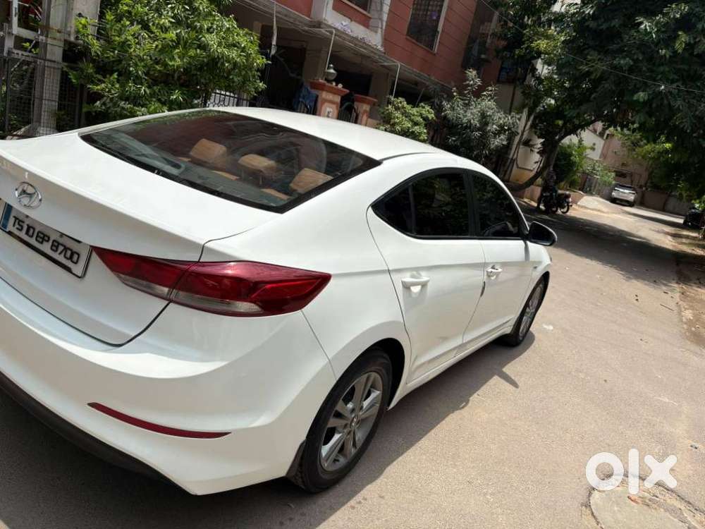 Hyundai Elantra Vtvt S, 2018, Diesel