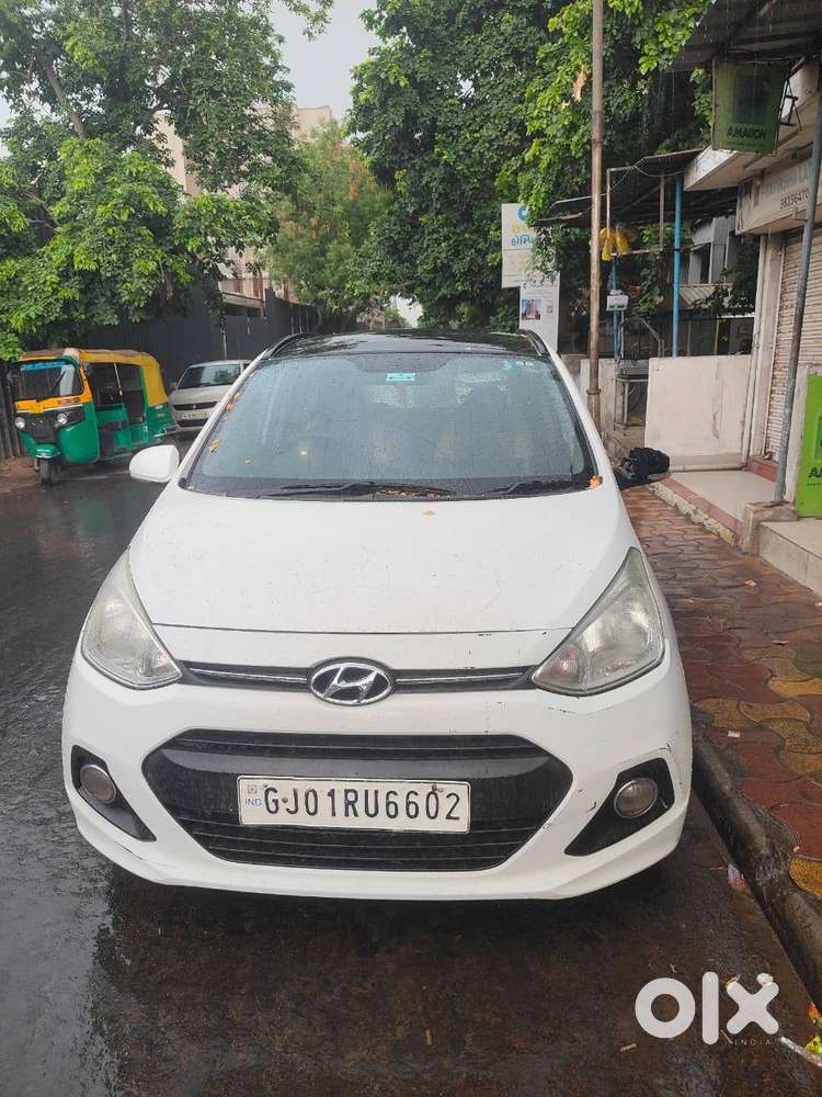 Hyundai Grand I10 2016 Petrol 75000 Km Driven