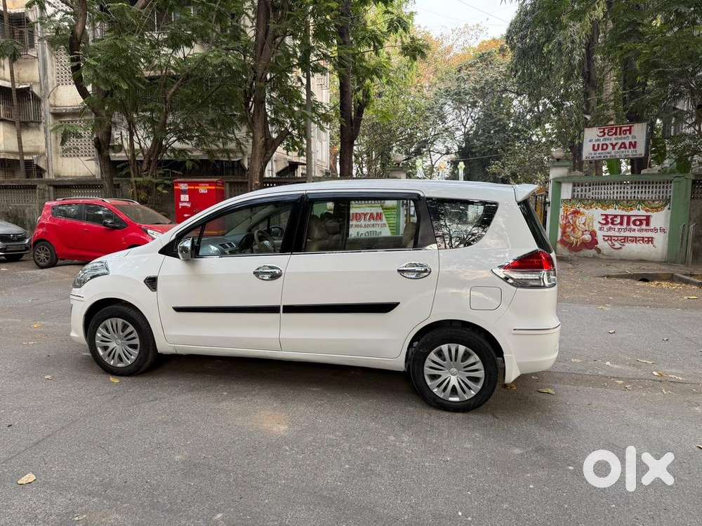 Maruti Suzuki Ertiga Vxi Petrol/cng