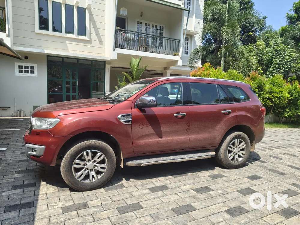 Ford Endeavour 2.2 Titanium At