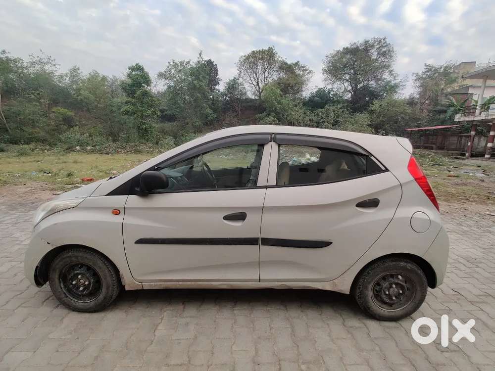 Hyundai Eon 2012 Petrol 80000 Km Driven