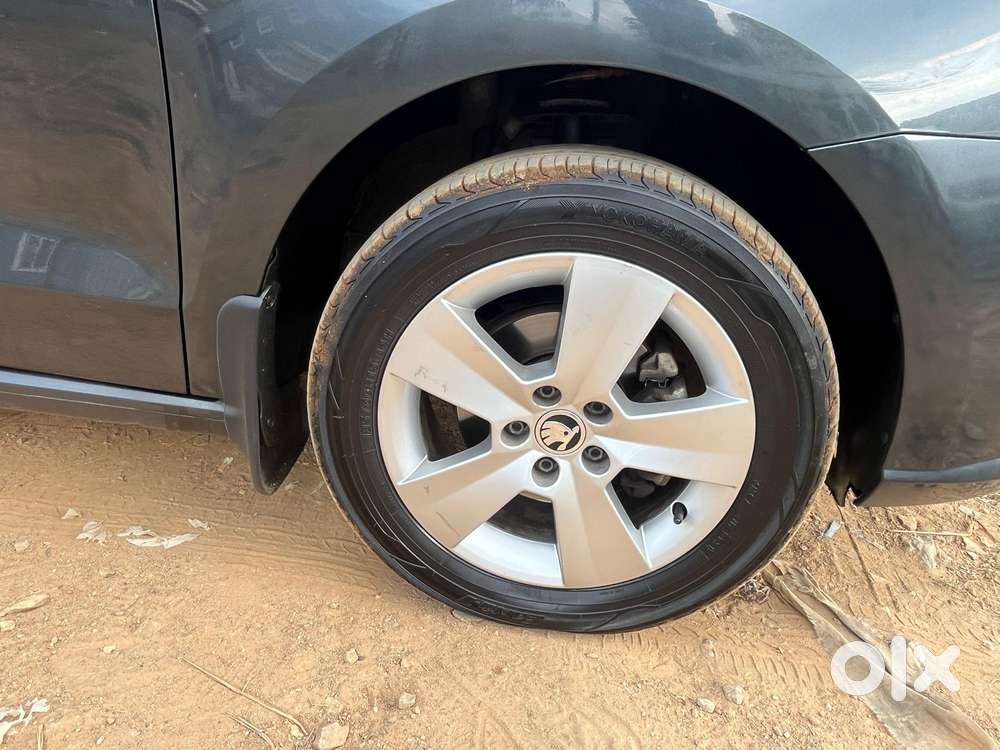 Skoda Rapid 1.0 Tsi Active, 2020, Petrol