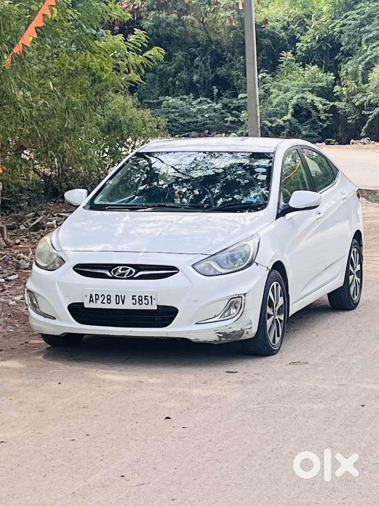 Hyundai Verna, 2013, Diesel