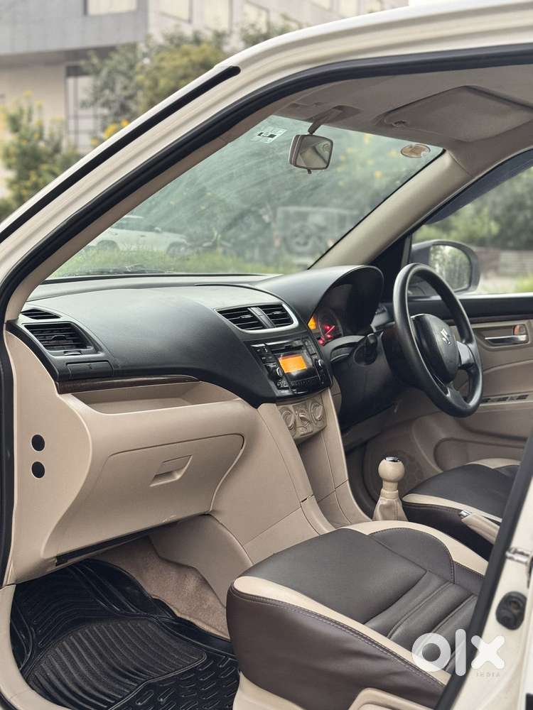 Maruti Suzuki Swift Dzire Vxi Optional, 2017, Petrol