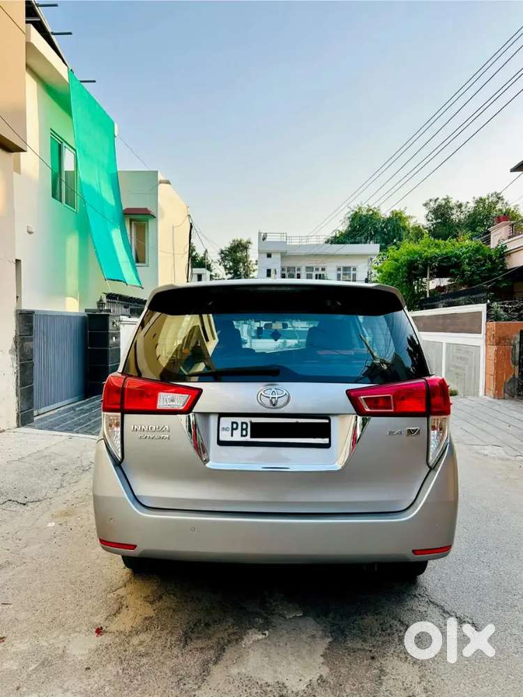 Innova Crysta Vx 2023 Diesel Manual1st Owner Vip Number Included