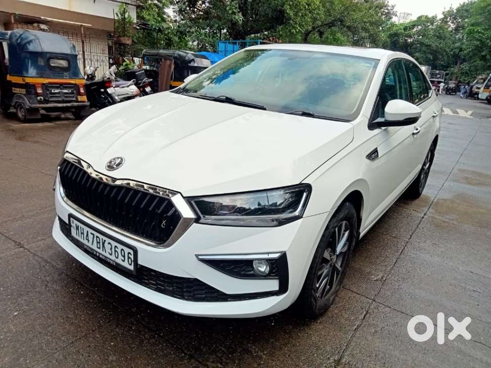 Skoda Slavia Style 1.0l Tsi At, 2023, Petrol