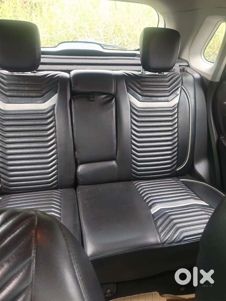 Maruti Suzuki Brezza Zdi+ Dual Tone, 2017, Diesel