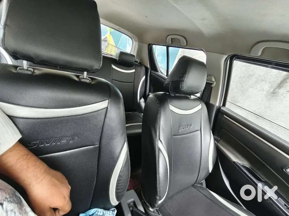 Maruti Suzuki Swift Petrol 2013