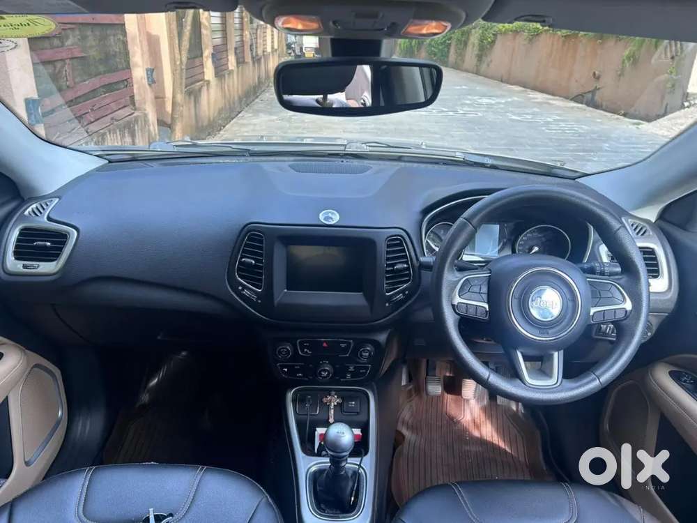 Jeep Compass Longitude 2.0 2017 Model