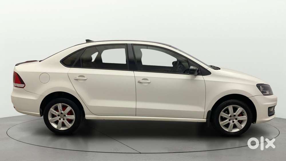 Volkswagen Vento 1.6 Highline, 2016, Petrol