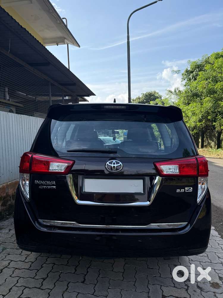 Toyota Innova Crysta 2016 Model