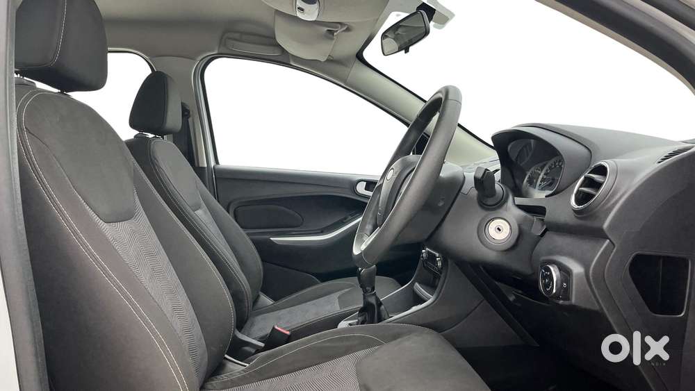 Ford Figo Petrol Titanium, 2017, Petrol