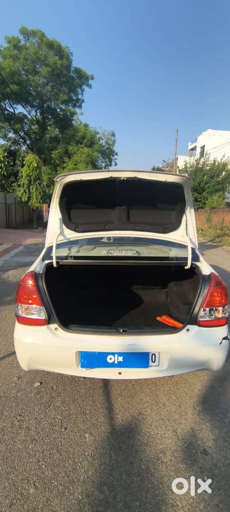 Toyota Etios Cross G, 2015, Petrol