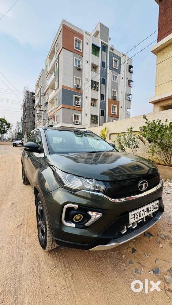 Tata Nexon 1.2 Revotron Xma Amt (s), 2020, Petrol