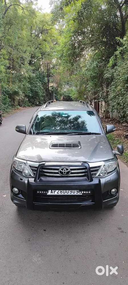 Toyota Fortuner Manual 2013 Variant