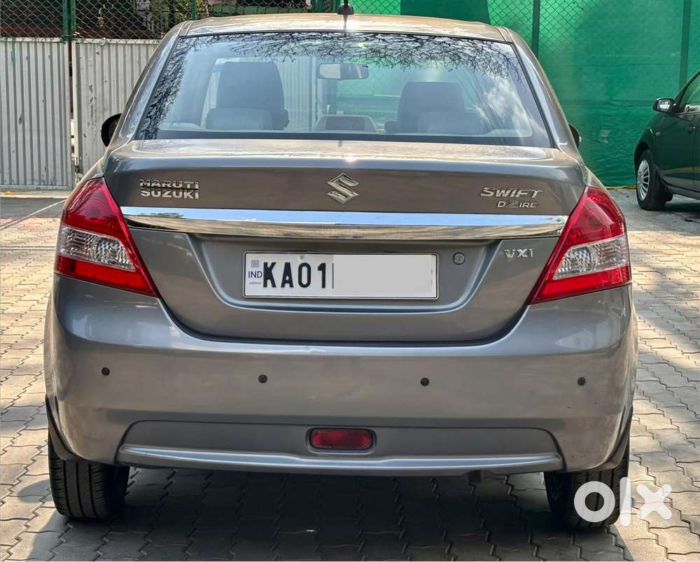 Maruti Suzuki Swift Dzire 1.2 Vxi Bsiv, 2014, Petrol