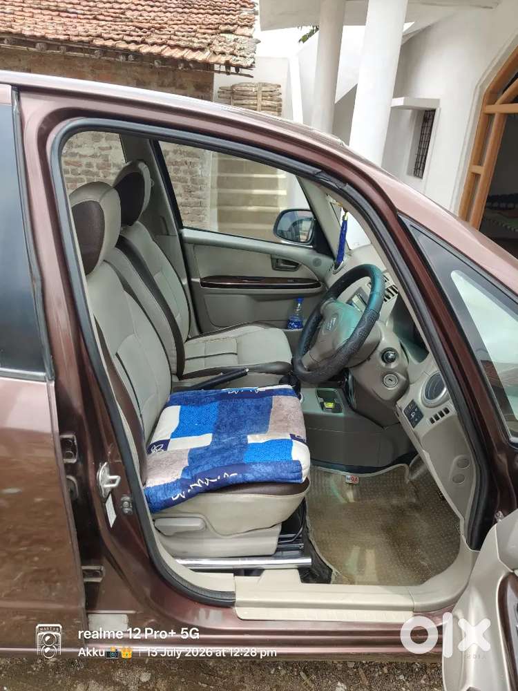 Maruti Suzuki Sx4 2011