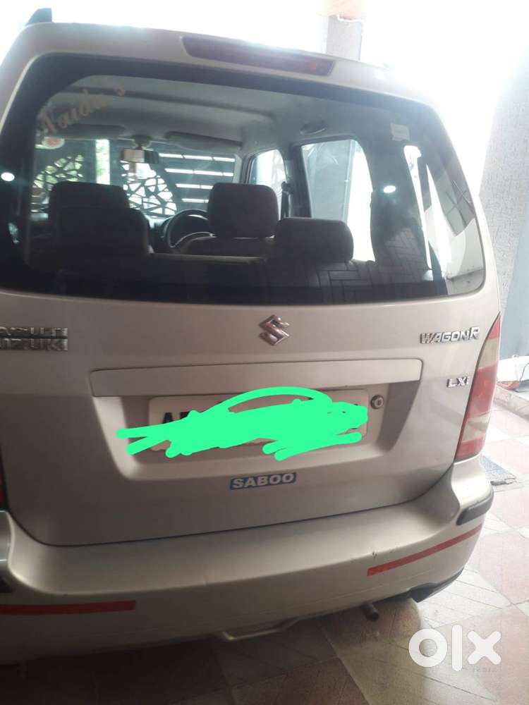 Has Autolock And Powerwindows