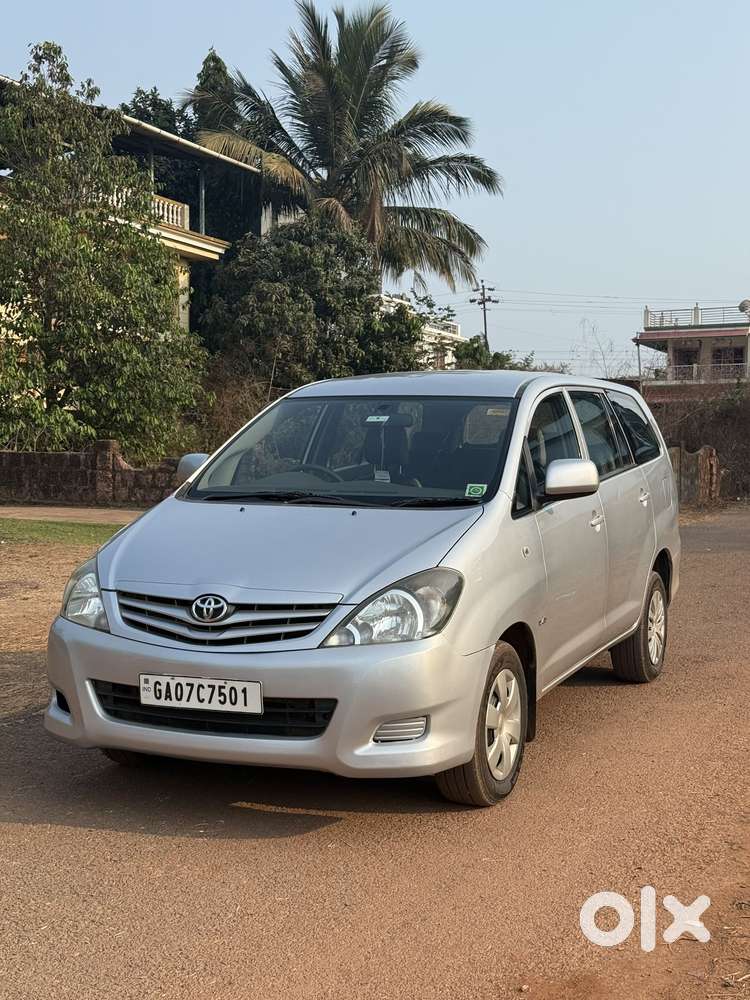 Toyota Innova 2.5 Gx 8 Str Bs-iii, 2009, Diesel