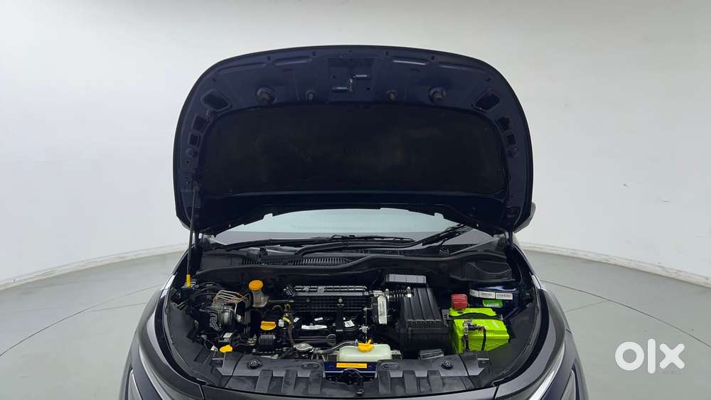 Tata Altroz Xta Petrol, 2024, Petrol