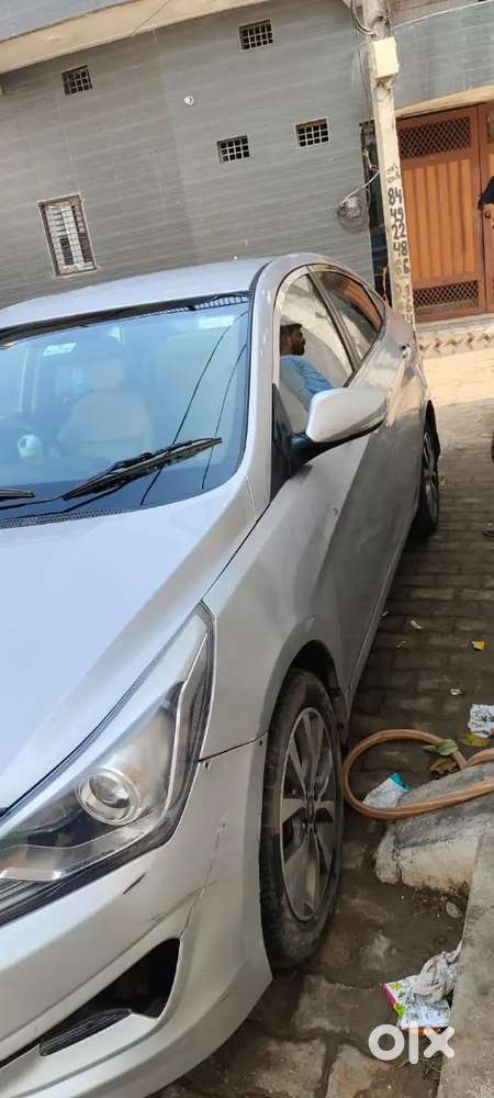 Hyundai Verna 2017 Petrol 96000 Km Driven