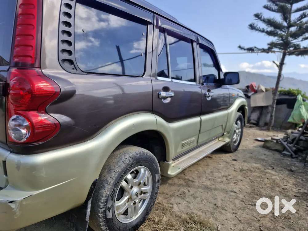 Mahindra Scorpio 2011 Diesel 98000 Km Driven