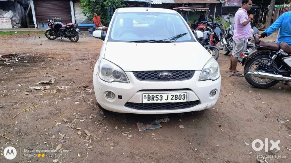 Ford Fiesta Classic 2013 Cng & Hybrids 95000 Km Driven