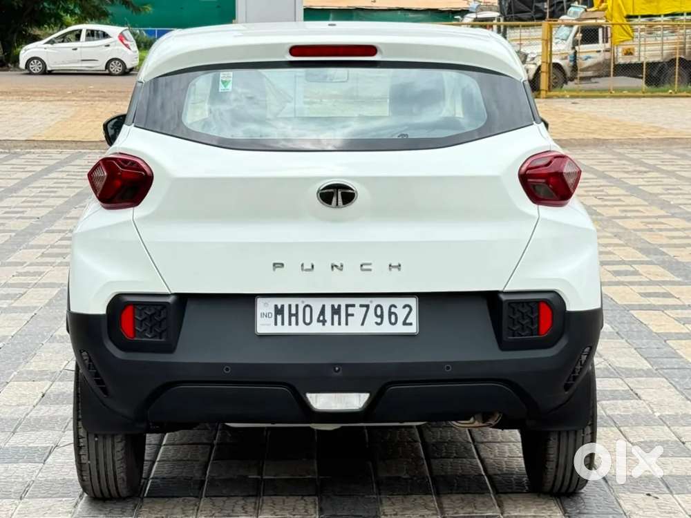 Tata Punch Pure, 2025, Petrol