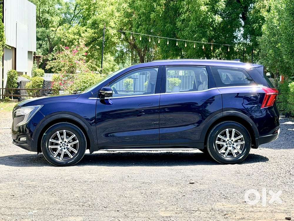 Mahindra Xuv700 2.2 Ax 7 Diesel At Str, 2022, Diesel