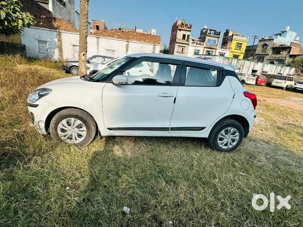 Maruti Suzuki Swift 2021 Petrol 48000 Km Driven