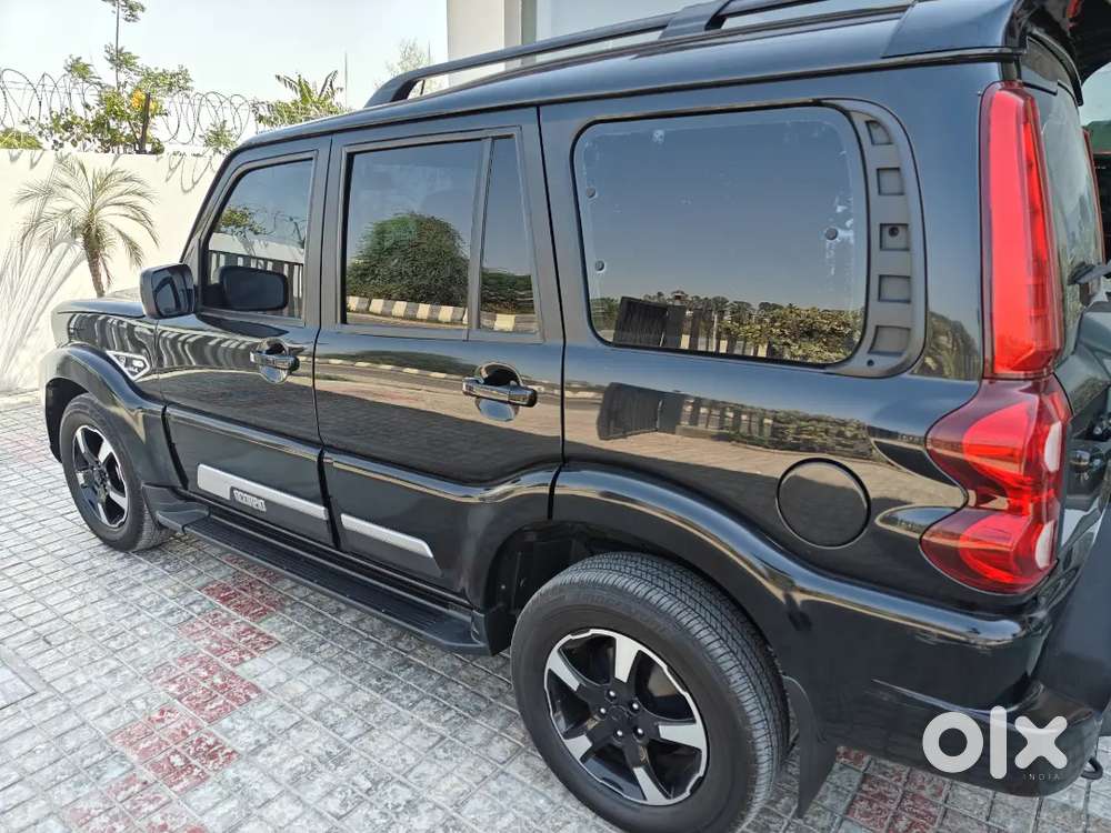 Mahindra Scorpio Classic 2024 Diesel Well Maintained