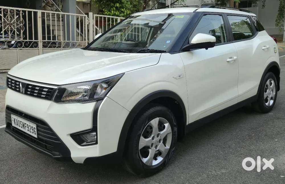 Mahindra Xuv300 W6 Diesel Manual With Sunroof,2022