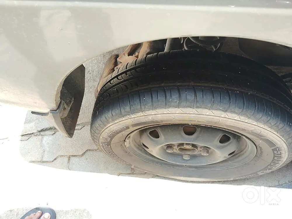 Maruti Suzuki Eeco 2011 Petrol 76000 Km Driven