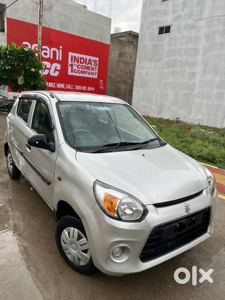 1 Yr Se Taxi Passing Karwayi
Private Karwa Kr Bhi De Sakte H
