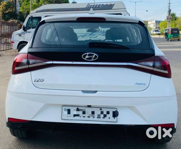 Hyundai I20 Asta (o) 1.2 Ivt, 2022, Petrol