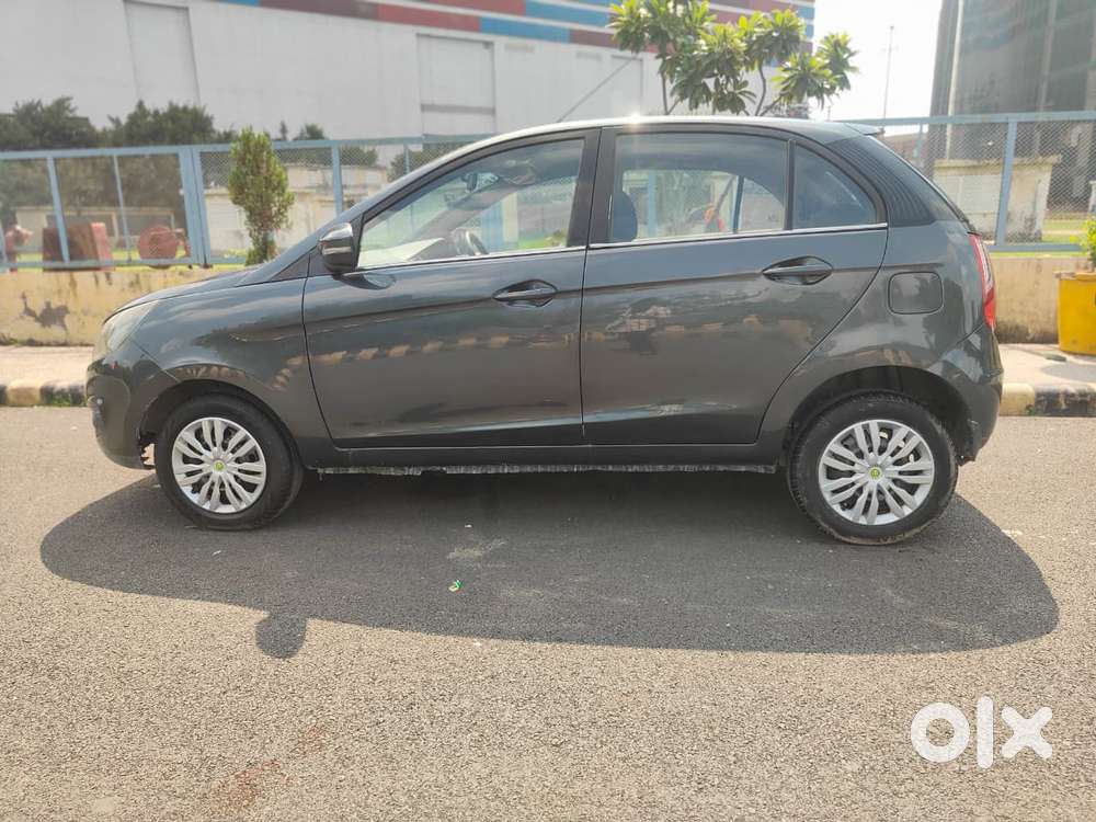 Tata Bolt Quadrajet Xms, 2015, Petrol
