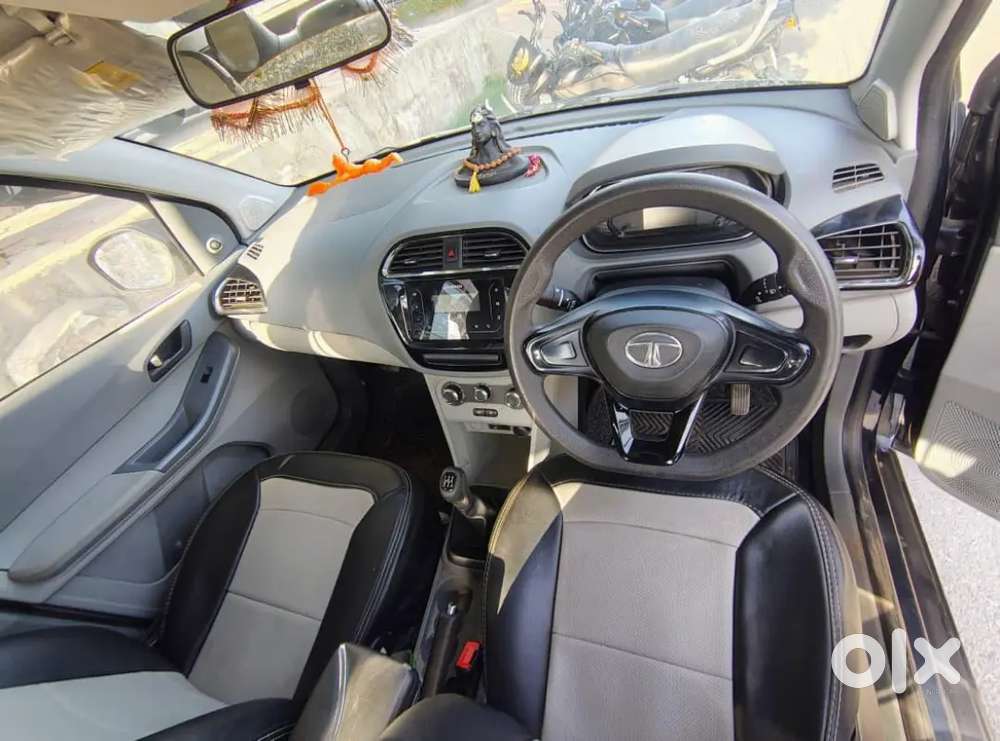 Tata Tigor Revotron 2022 Petrol