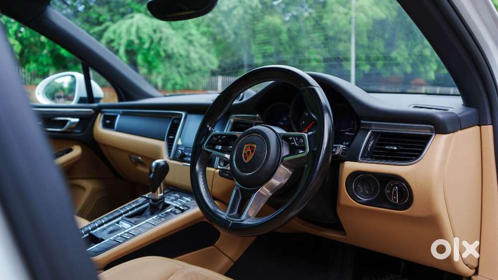 Porsche Macan 2.0 Petrol, 2019, Petrol