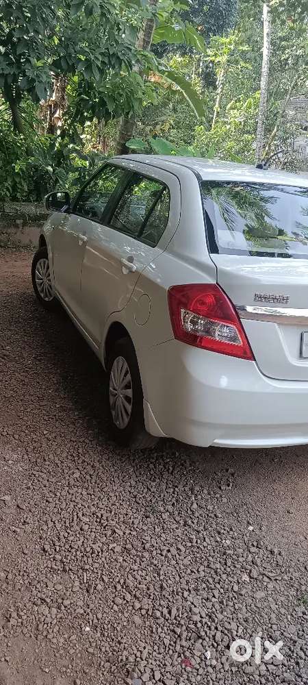 Maruti Suzuki Dzire 1.2 Vxi 2013