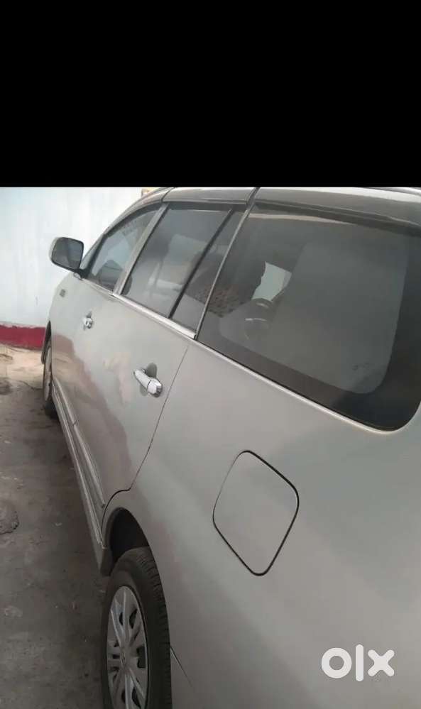 Toyota Innova 2.5 G 2015