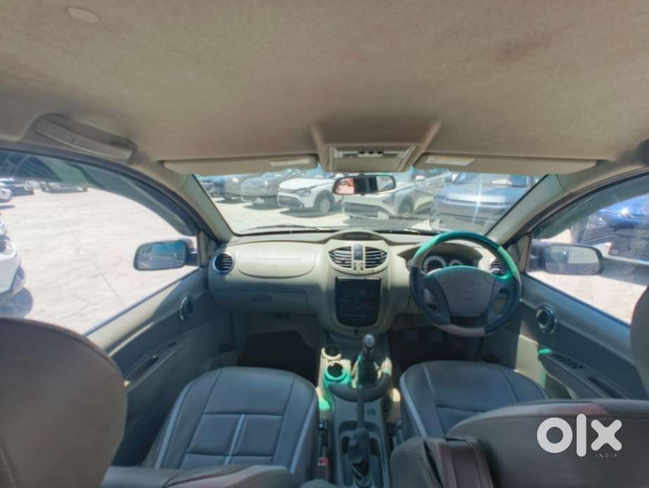 Mahindra Quanto C8, 2013, Diesel