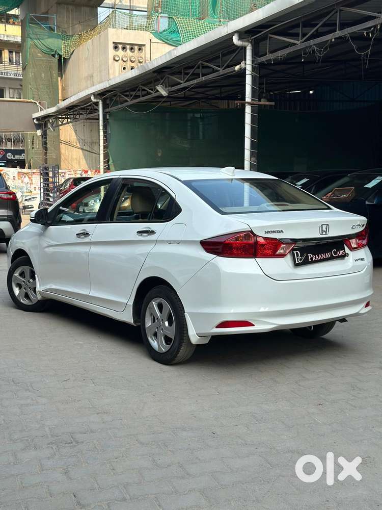 Honda City I-vtec V, 2017, Petrol