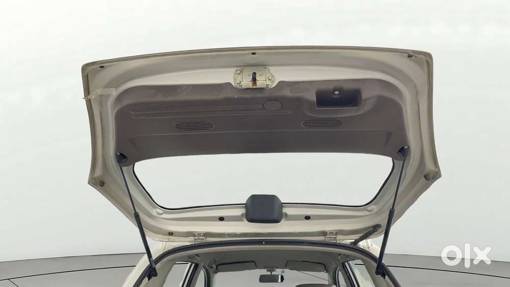 Maruti Suzuki Zen Estilo Lxi Bs Iv, 2013, Petrol