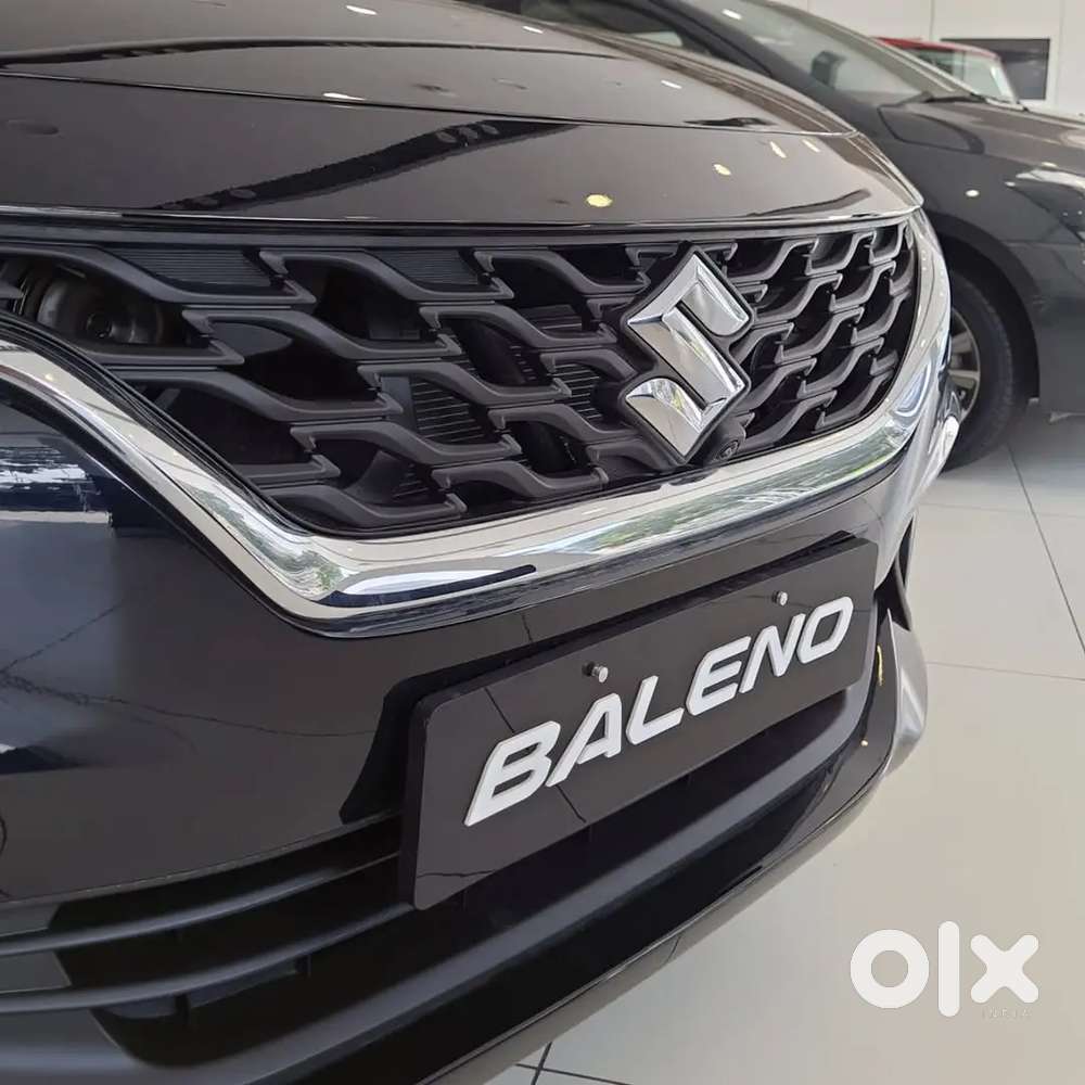 New Baleno Alpha Top Variant Bluish Black